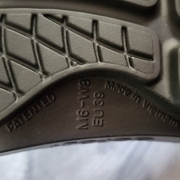 Oofos Recovery Lite Clogs - Picture 5 of 7